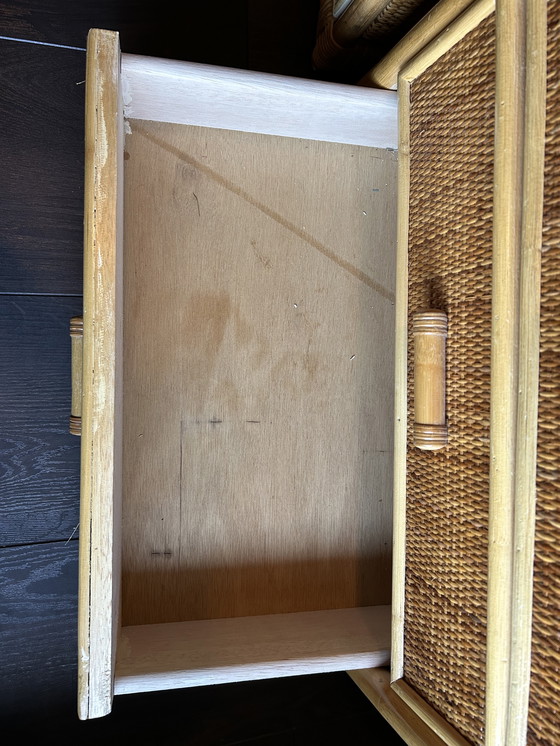 Image 1 of Set di 2 comodini/cassettiere vintage in rattan – stile boho