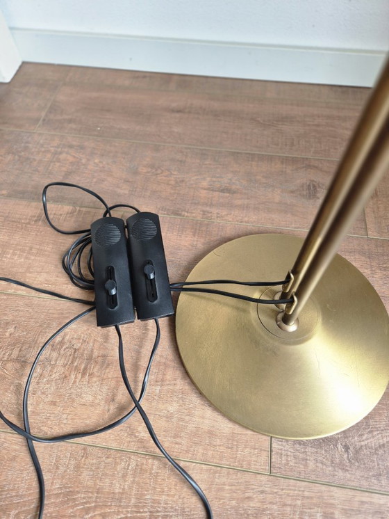 Image 1 of Dubbele Leeslamp - Vloerlamp - Notaris vloerlamp - Dimmer - Metaal - Koper/Bronskleurig - In hoogte verstelbaar - Zwenkarm.