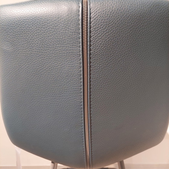 Image 1 of Leolux Caron Two barkruk