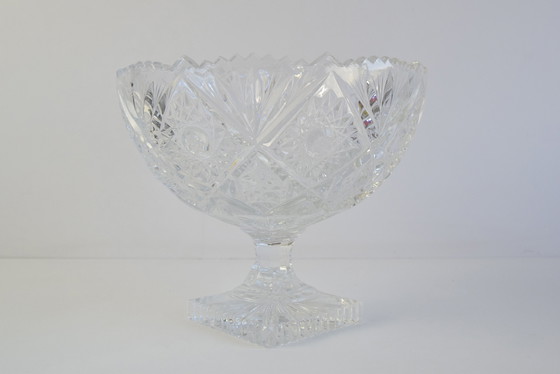 Image 1 of Élégante coupe en cristal taillé Tchécoslovaquie, 20e siècle