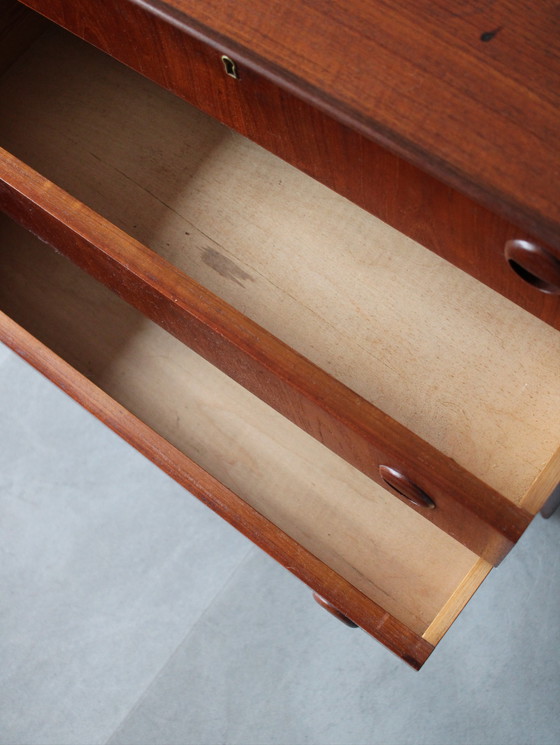 Image 1 of Cassettiera danese vintage in teak