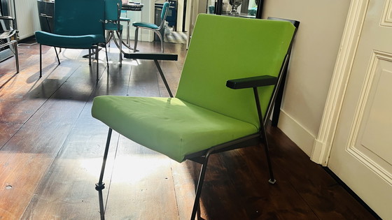 Image 1 of Gispen Rietveld Oase Easy chair. Project needed.