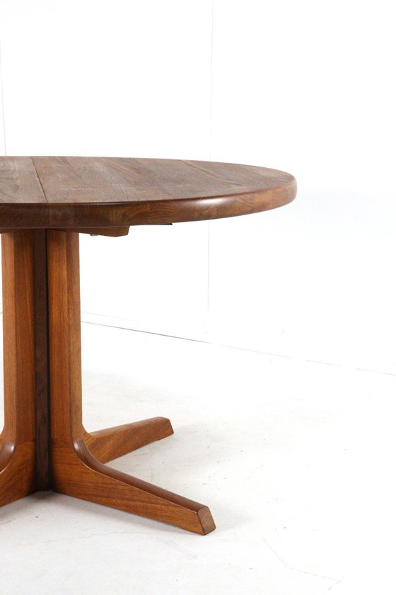 Image 1 of Gudme Round 2x Extendable Dining Table 'Nabbe' Vintage