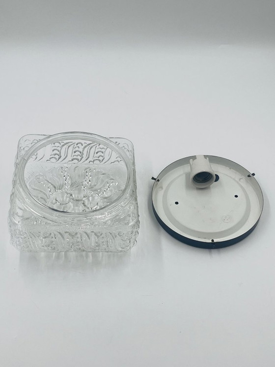 Image 1 of Vierkante plafondlamp in gegoten glas met reliëf