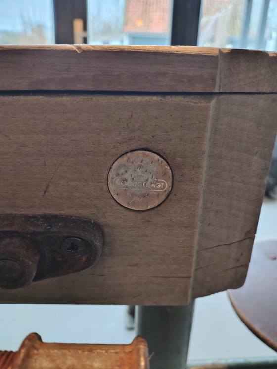 Image 1 of Workbench Nooitgedacht