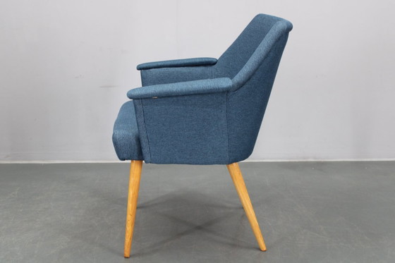Image 1 of 1960s Paire de fauteuils remis à neuf Mid Century, Tchécoslovaquie