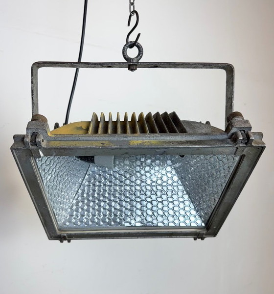 Image 1 of Faretto da teatro vintage grigio con copertura in vetro, anni '80