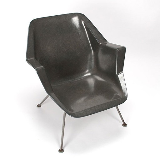 Wim Rietveld and Andre Cordemeyer model 416 armchair