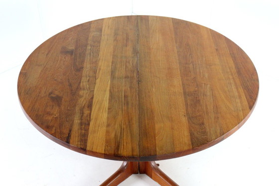 Image 1 of Round extendable teak dining table Danish
