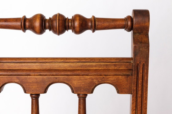 Image 1 of Antiker belgischer Stuhl – Esszimmerstuhl aus Buchenholz aus dem frühen 20. Jahrhundert mit gedrechselten Holzdetails und neuer 