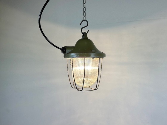 Image 1 of Groene industriële bunkerlamp van Polam Gdansk, jaren 70