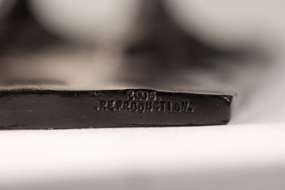 Image 1 of François Pompon, Pigeon, bronze sculpture. Cast in 2006