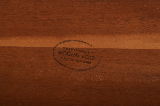 Image 1 of Table basse danoise « Surfboard » par Arne Hovmand Olsen pour Mogens Kold, années 1950