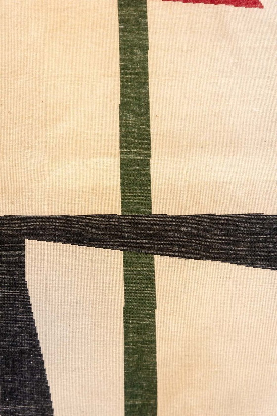 Image 1 of Handgewebter Wollteppich mit farbenfrohem geometrischem Muster. 2026.