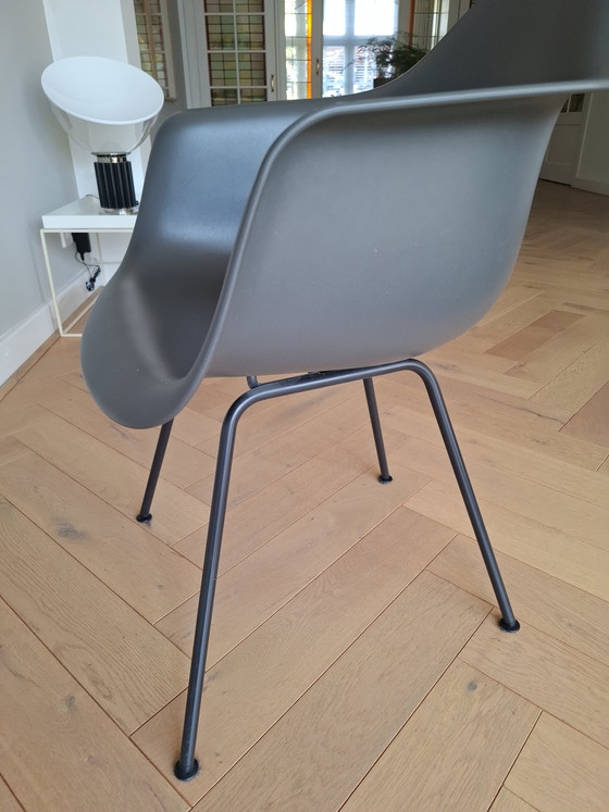 Image 1 of Sillas de comedor Vitra