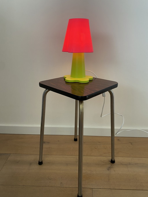 Tabouret en Formica de style moderne du milieu du siècle