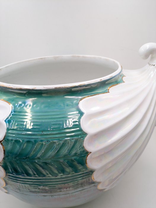 Image 1 of Laveno, Christopher DRESSER (1834-1904) - Vaas - Keramiek