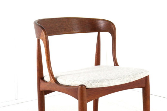 Image 1 of Set 10 Johannes Andersen voor Uldum mobelfabrik stoelen vintage 