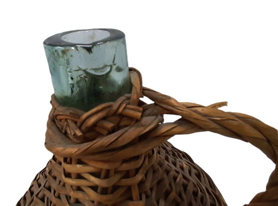 Image 1 of Dame-jeanne ancienne en osier H 40 cm