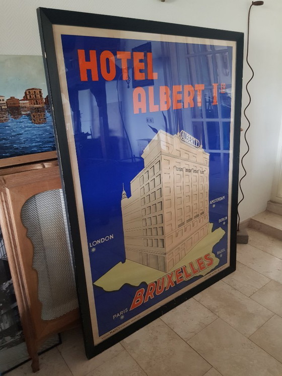 Image 1 of GROTE antieke vintage poster uit 1930 Hotel Albert I