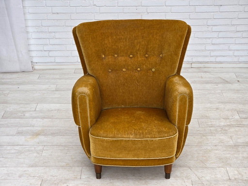 Fauteuil relax danois des années 1960, revêtement d'origine en velours jaune miel.