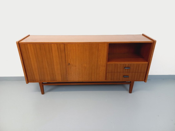 Image 1 of Vintage Scandinavian-style teak sideboard from the 1960s