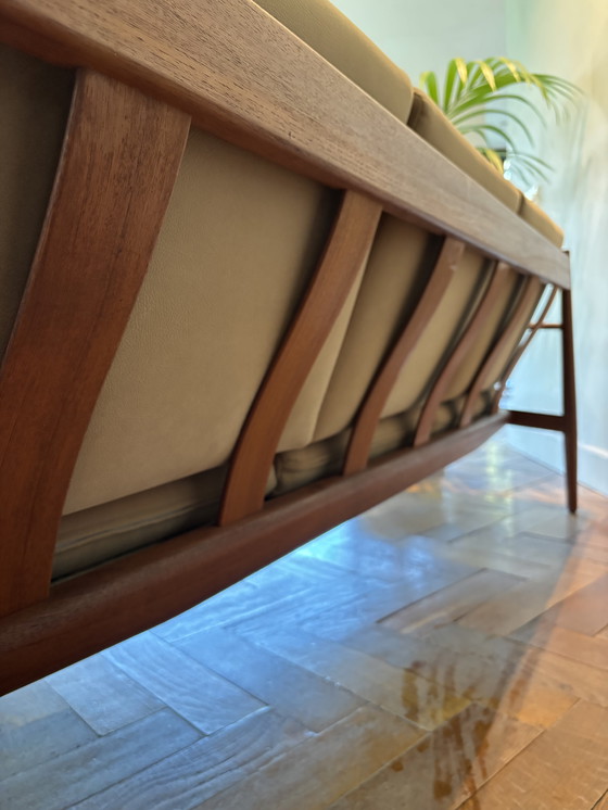 Image 1 of Banc de canapé design scandinave Cappuccino