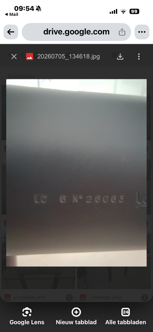 Cassina Le Corbusier LC6 Dining Table/Conference Table – eettafels, Glass, polished steel (photo 2 of 6)