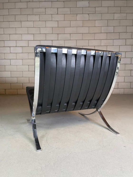 Image 1 of Knoll Barcelona Stuhl