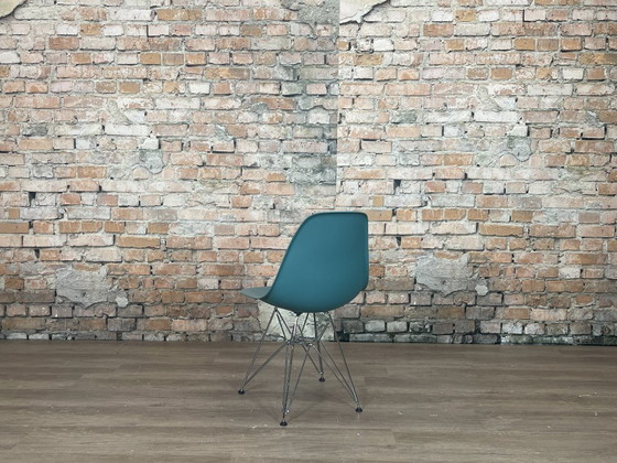 Image 1 of 2x Vitra DSR verde