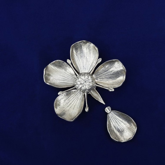 Image 1 of Gucci Style Five Petal Flower Ashtray or Catch-all Mid Century Italy C1960s