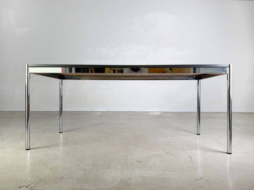 15x Original USM Haller desk in desired color Design table