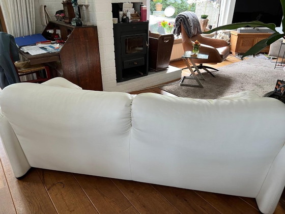 Image 1 of Cassina Maralunga 2 Zita Creme/Gel