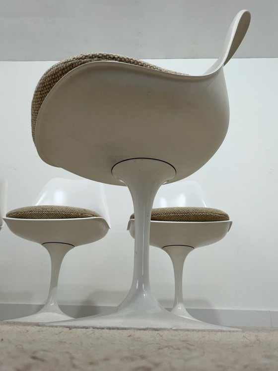 Set Tulip – tavolo Knoll International in marmo e 4 sedie – Eero Saarinen – Tavoli da pranzo (photo 13 of 15)