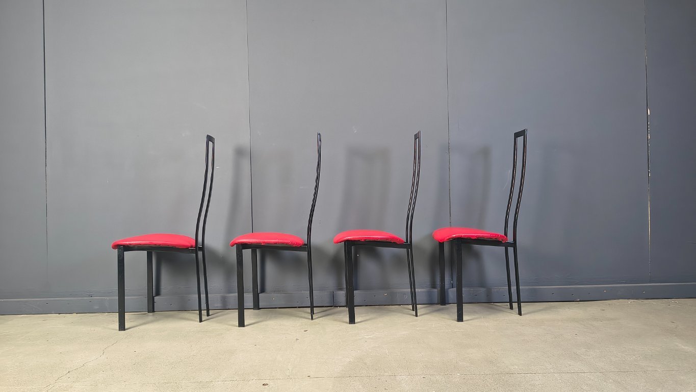 Vintage postmodern dining chairs by Cattelan Italila | €950 | Whoppah