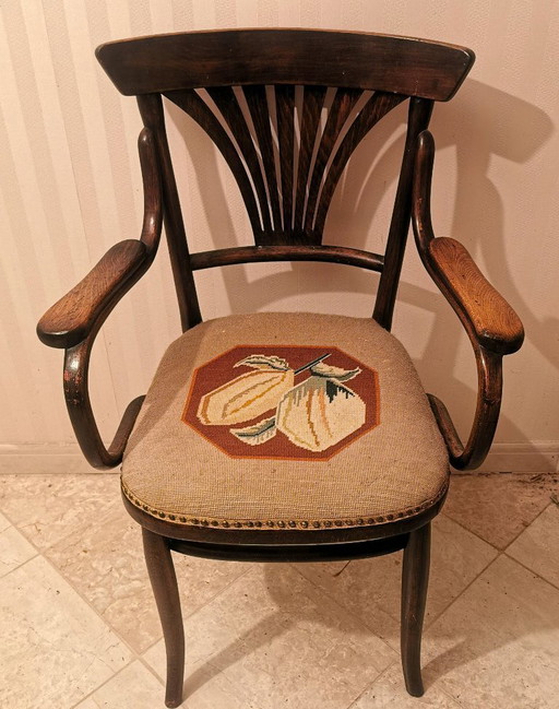 Thonet chair, with marking