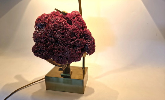 Rare red pipe organ coral brass table lamp, 1970s (photo 12 of 13)