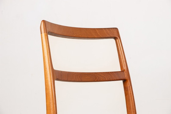Image 1 of Set of 4 Danish chairs in teak and new leather, model 430 by Arne Vodder for Sibast, 1960.