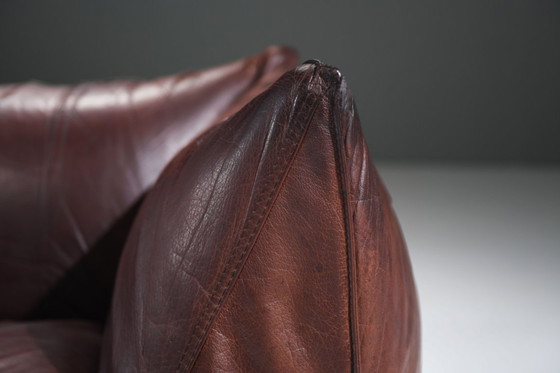 Image 1 of Perfecte, gepatineerde Le Bambole leren bank van Mario Bellini - B&B Italia