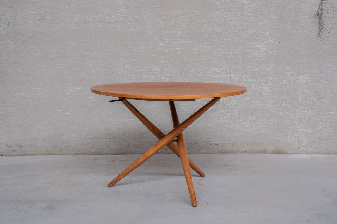 Rare adjustable Movex table By Jürg Bally early 1950s | €2,850 | Whoppah