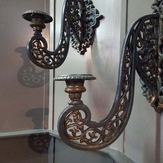 Set antiker neugotischer Gusseisen-Wandkerzenhalter ca. 1875-1880 – Cast Iron (photo 9 of 12)