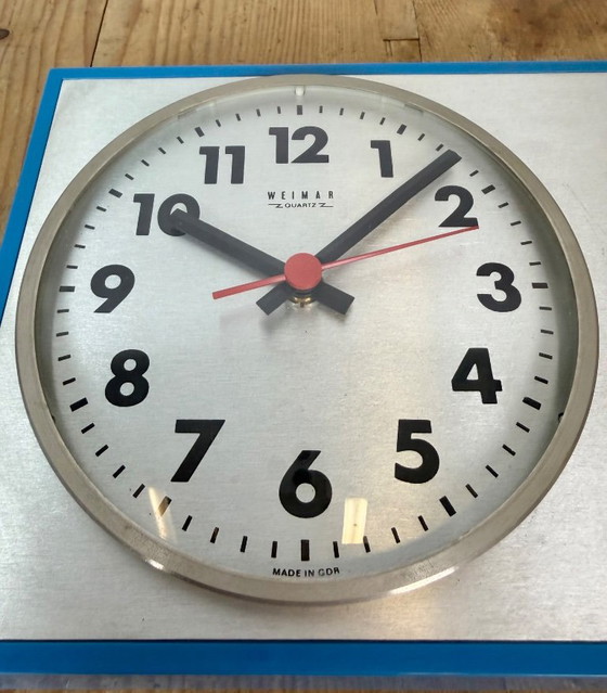 Horloge murale de cuisine vintage est-allemande de Weimar, années 1970 – Pendules, Glass, Plastic (photo 10 of 18)