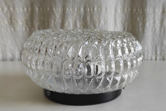 Image 1 of Lampada da soffitto o da parete con decorazioni floreali in vetro stampato - anni '70