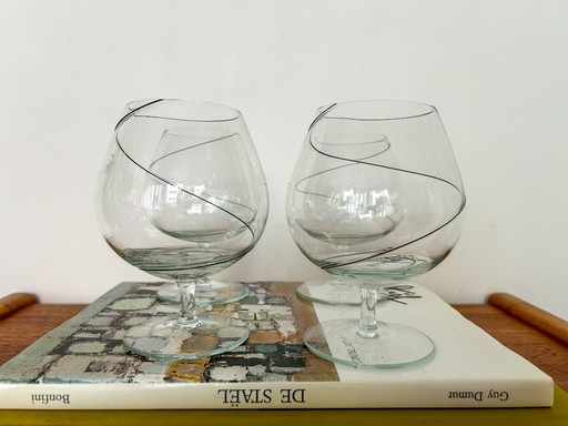 4x Kosta Boda the line black cognac glasses