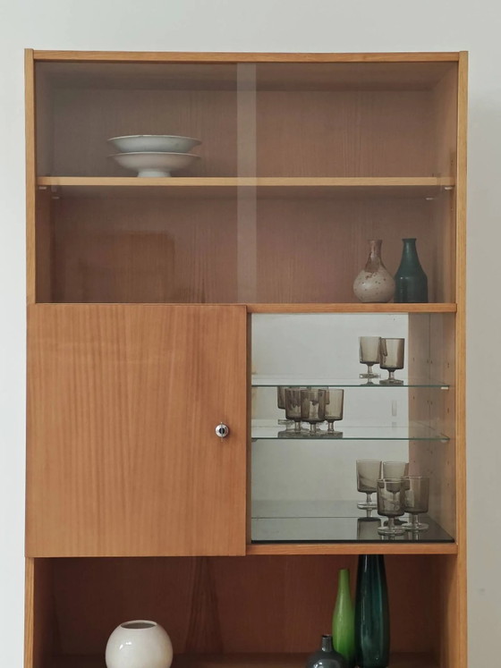 Armadio alto a due corpi di Drevotex Zamberk 1977 – Vetrine, Wood, Glass, Mid Century Modern (photo 8 of 12)
