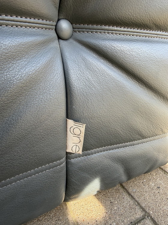 Image 1 of Ligne Roset Togo 100% auténtico, 3 oz y 2 oz en piel gris.
