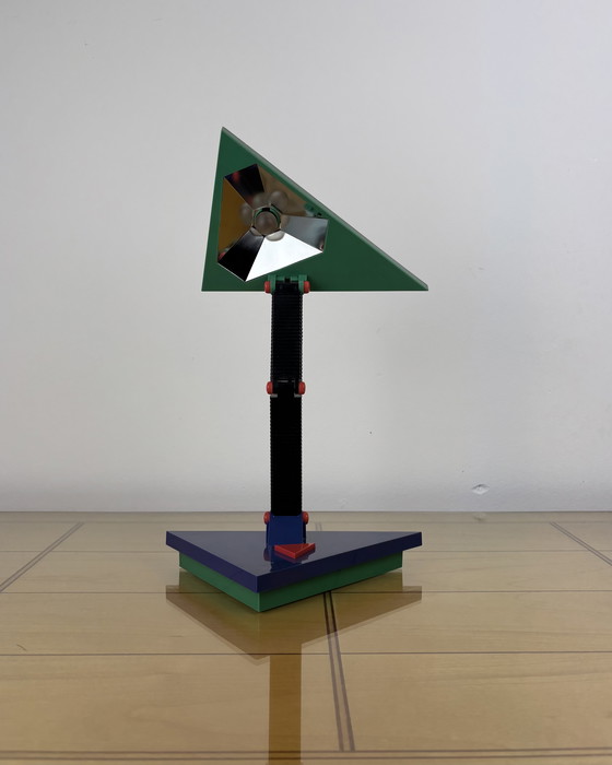 Image 1 of Lampada postmoderna in stile Memphis di Kyoji Tanaka, Giappone anni &#39;80, lampada vintage, lampada da tavolo, Rabbit Tanaka, 