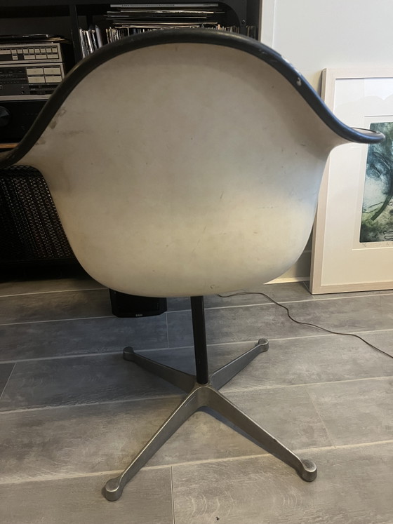 2 chaises Eames Herman Miller – Fauteuils, Aluminium, Fiberglass (photo 15 of 15)