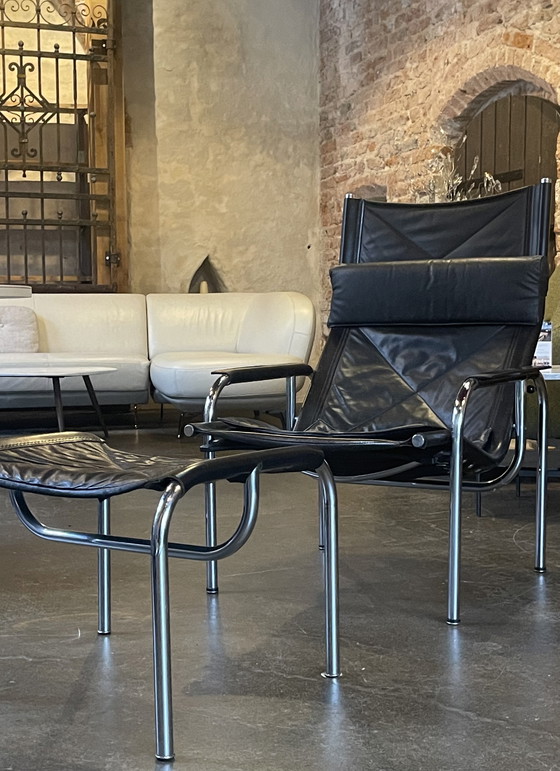 Image 1 of Poltrona Strässle più pouf