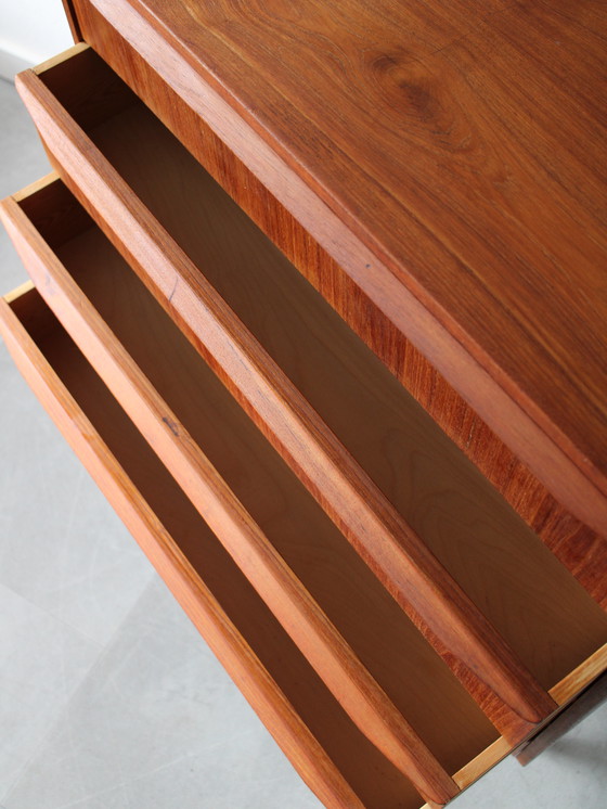 Image 1 of Commode vintage danoise en teck